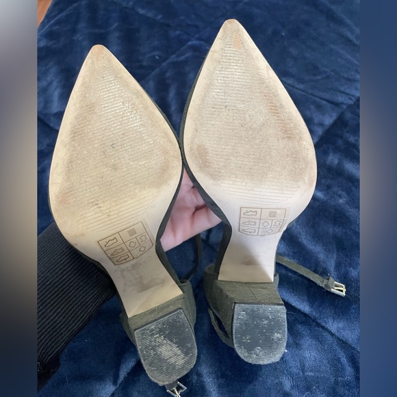 ALDO closed toe block heel - Picture 4 of 5